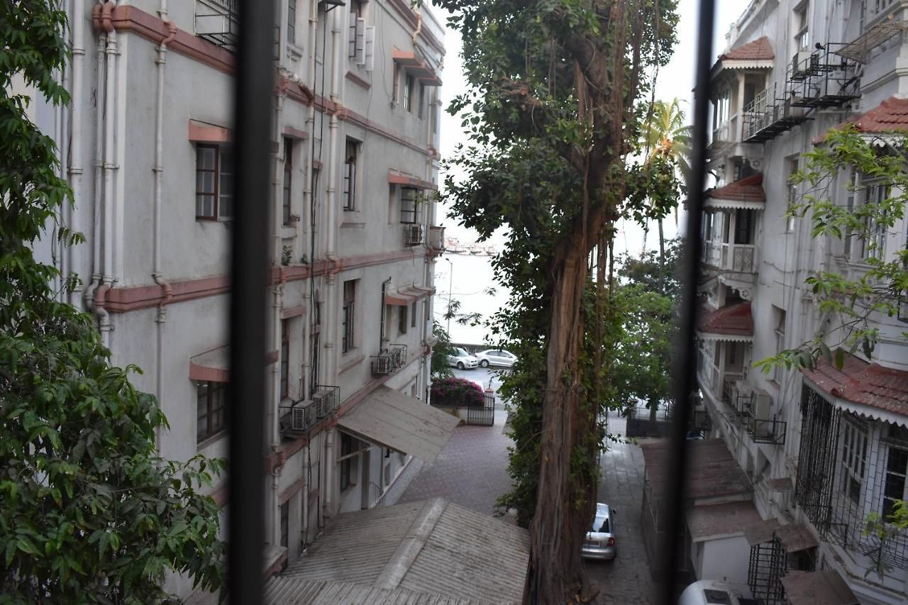Sea View - Near Taj