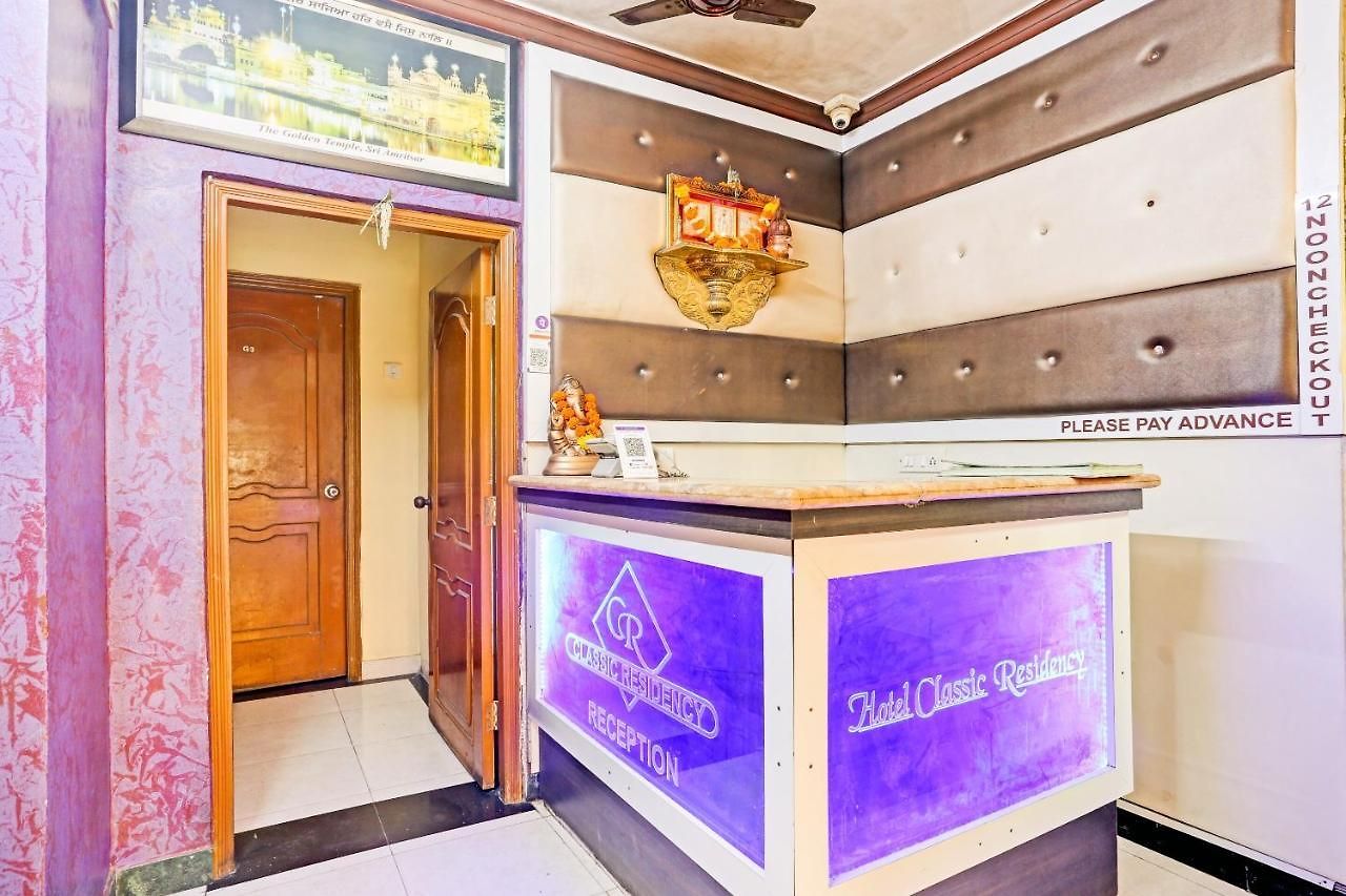 Oyo 44090 Classic Residency Hotel 3*
