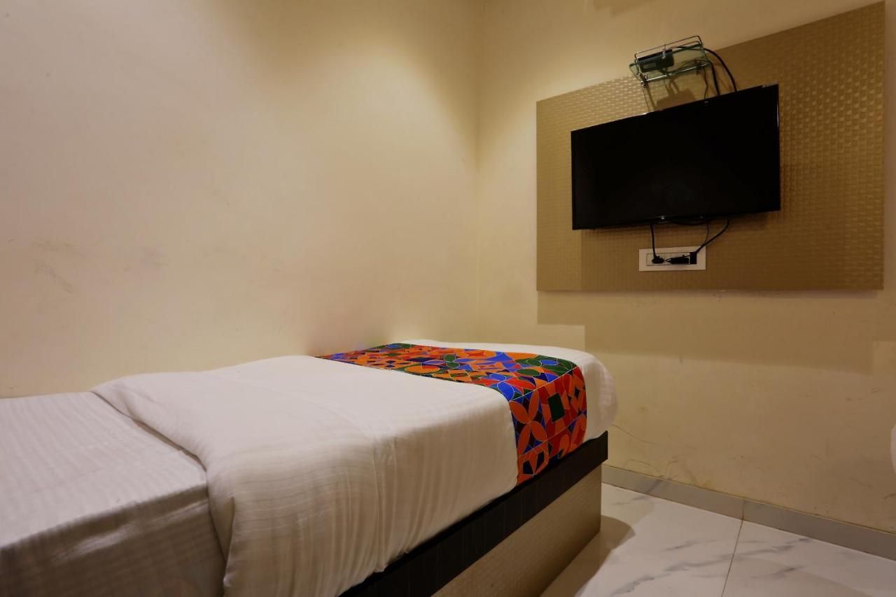 Hotel Primeland Guest house *