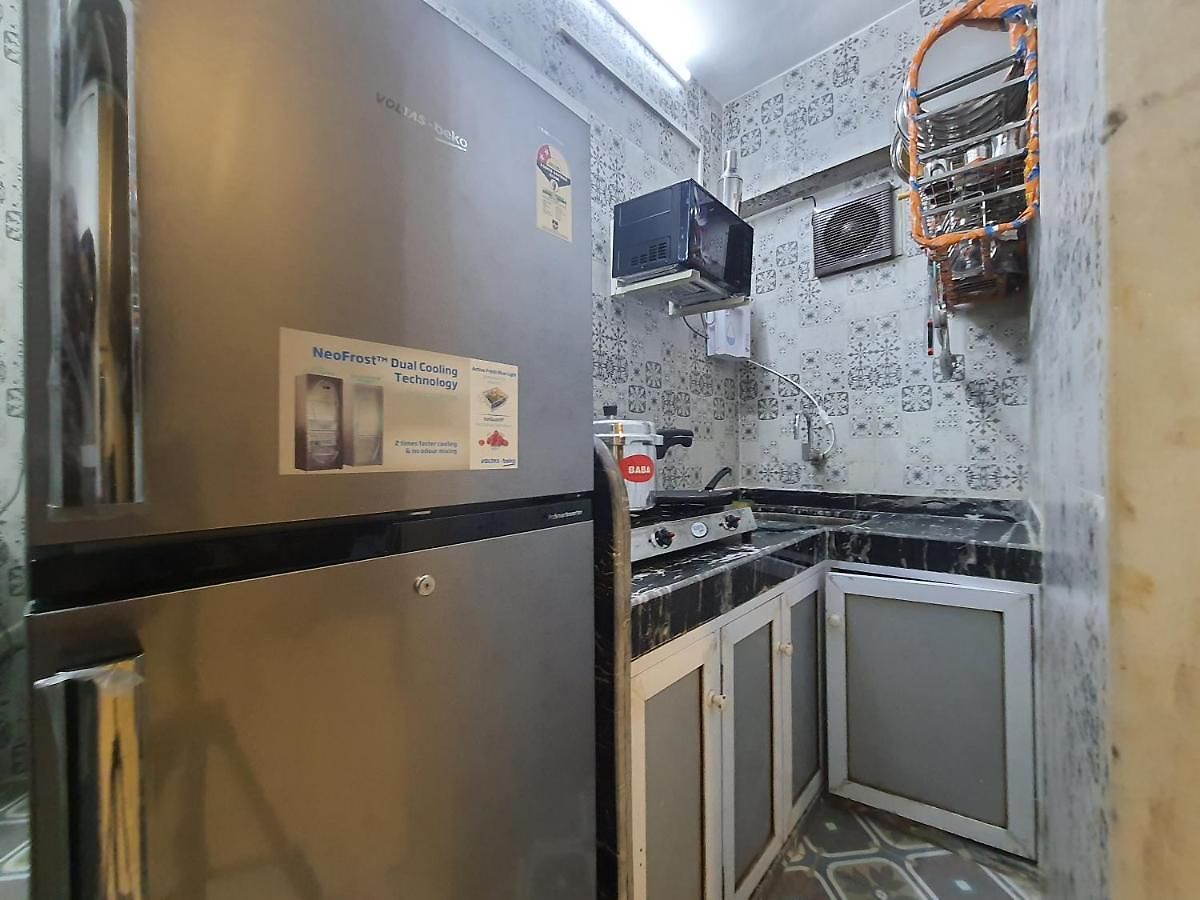 Apartment Osi Lilavati Bandra *