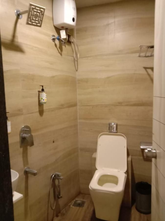 Hotel Meadow Inn Santacruz Vakola