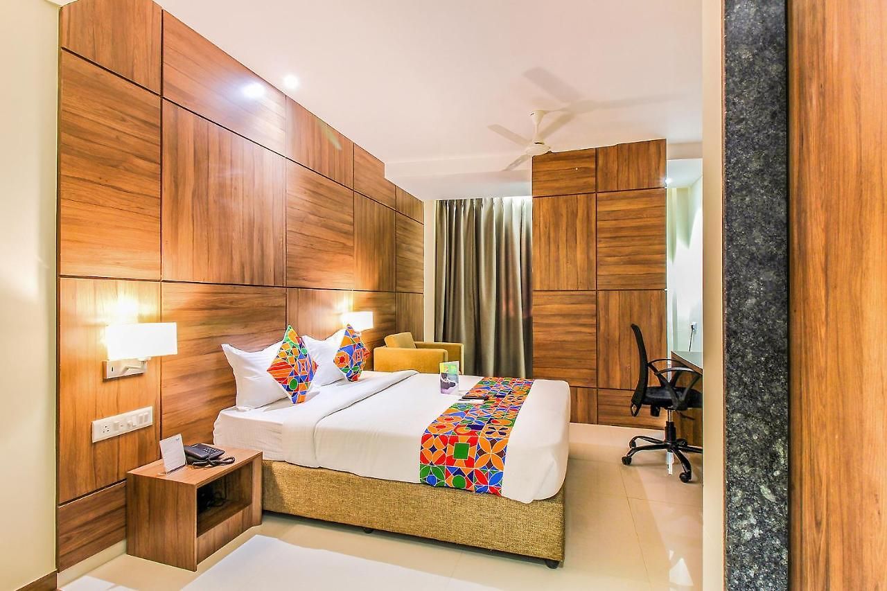 Hotel Fabhotel Rk International - Nr International Airport Mumbai