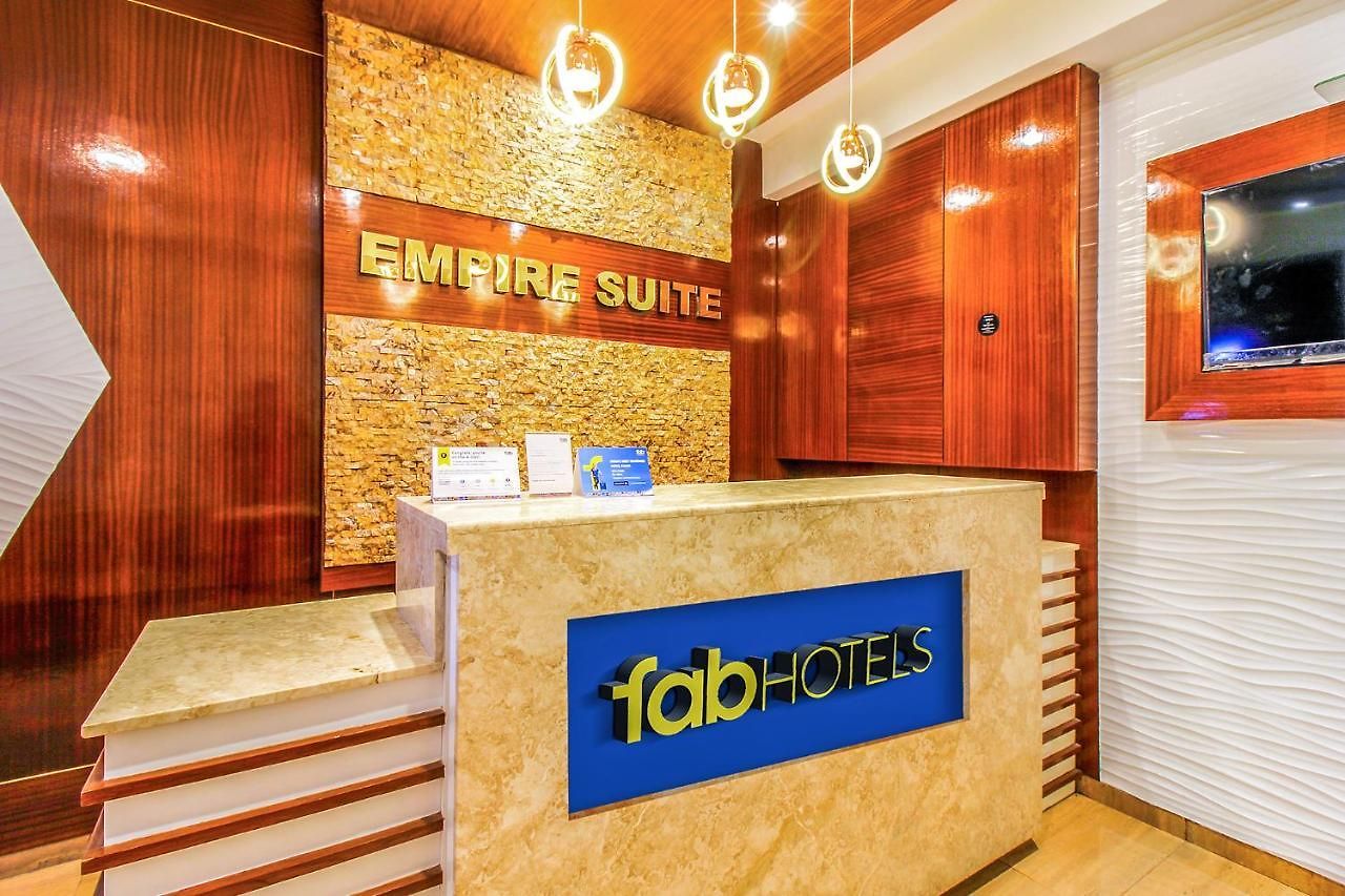 Hotel Via Empire 3*