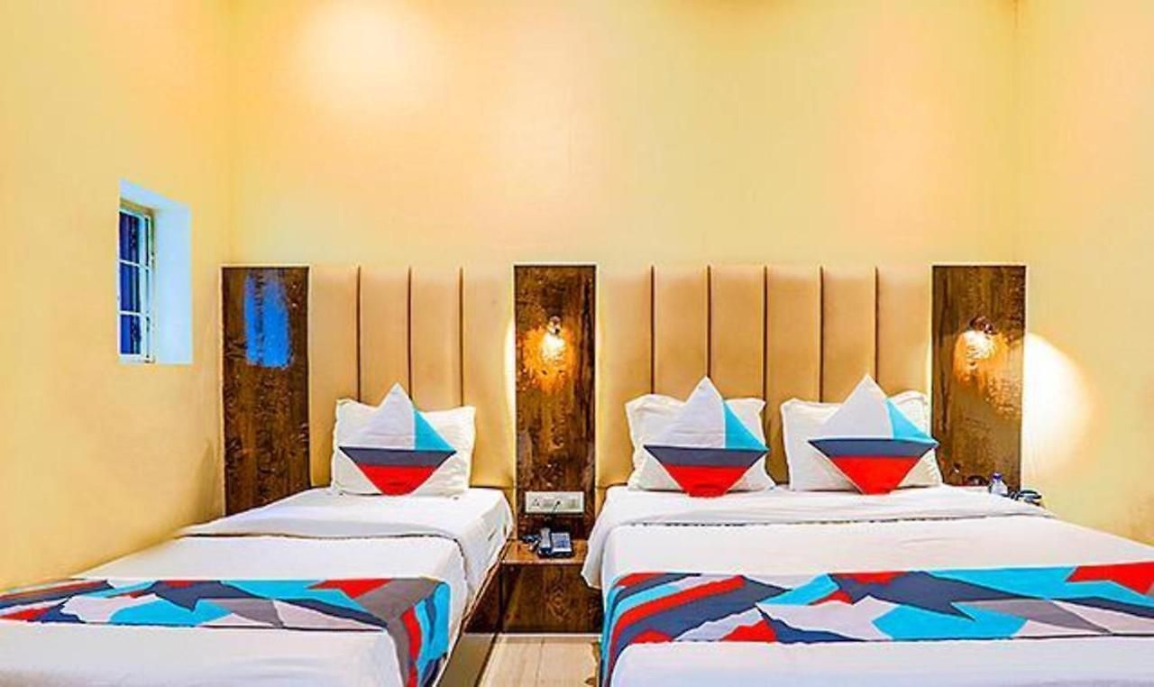Fabexpress Gateway - 700m From Gateway Of India Hotel