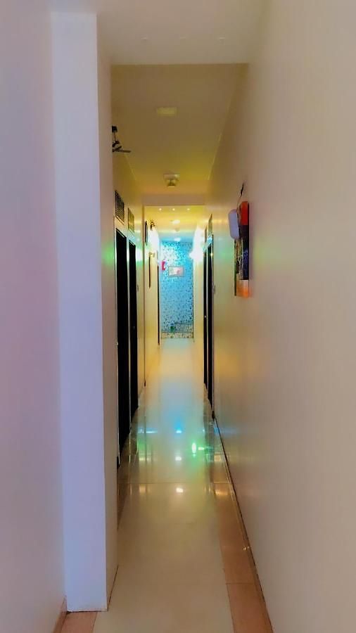 Hotel Flagship 83490 Hotel Bently Palace Mumbai
