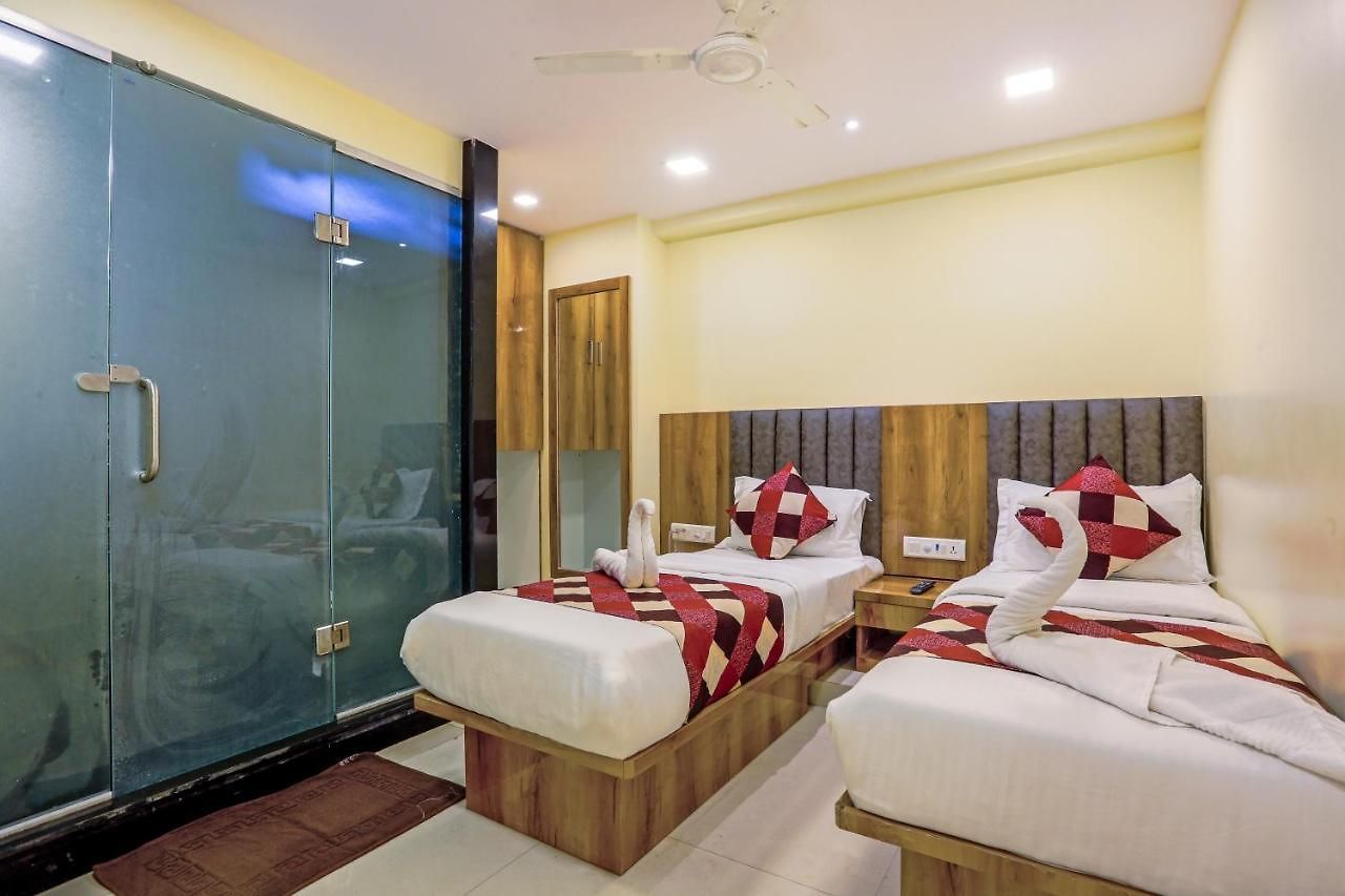Hostel Bkc Corporate Ac