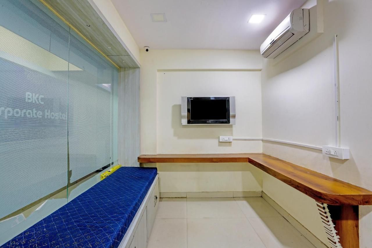 Bkc Corporate Ac Hostel *