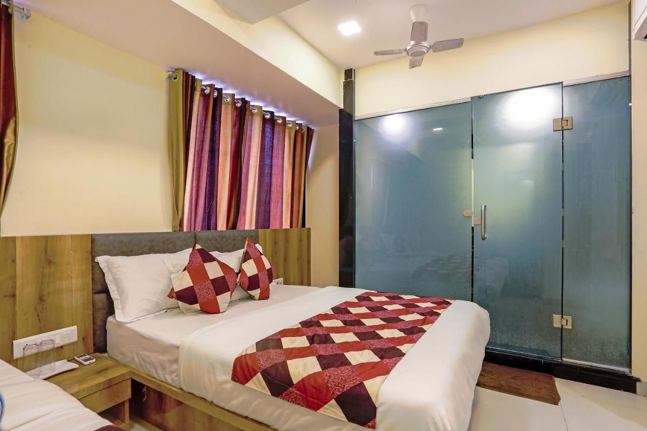 Bkc Corporate Ac Hostel Mumbai