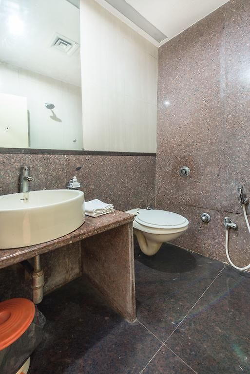 Hotel Fabhotel On Time Andheri East Mumbai