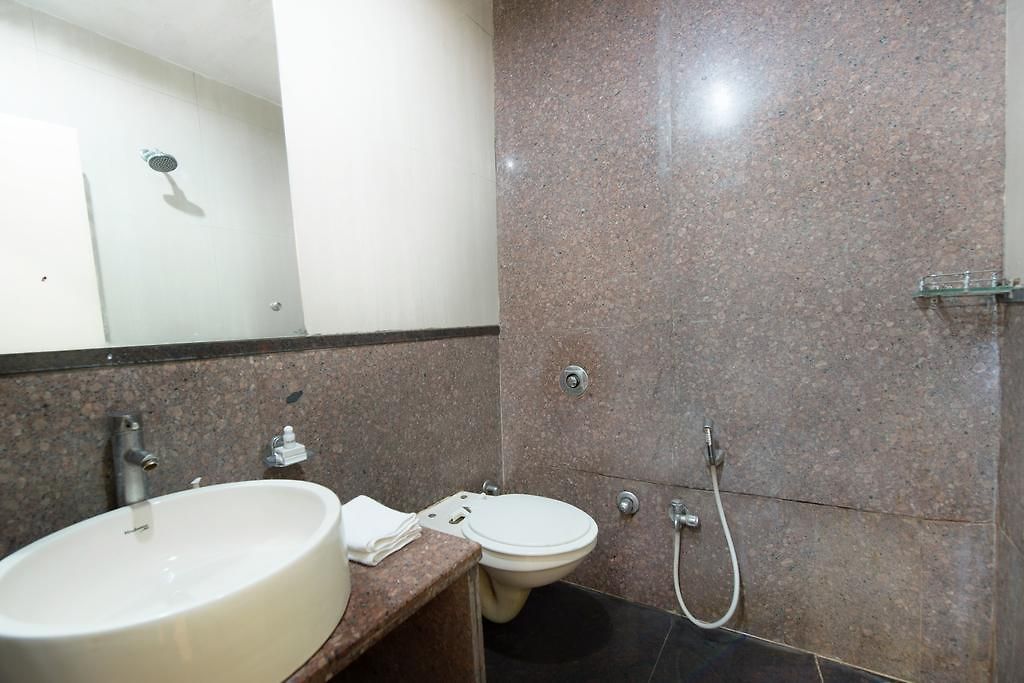Hotel Fabhotel On Time Andheri East