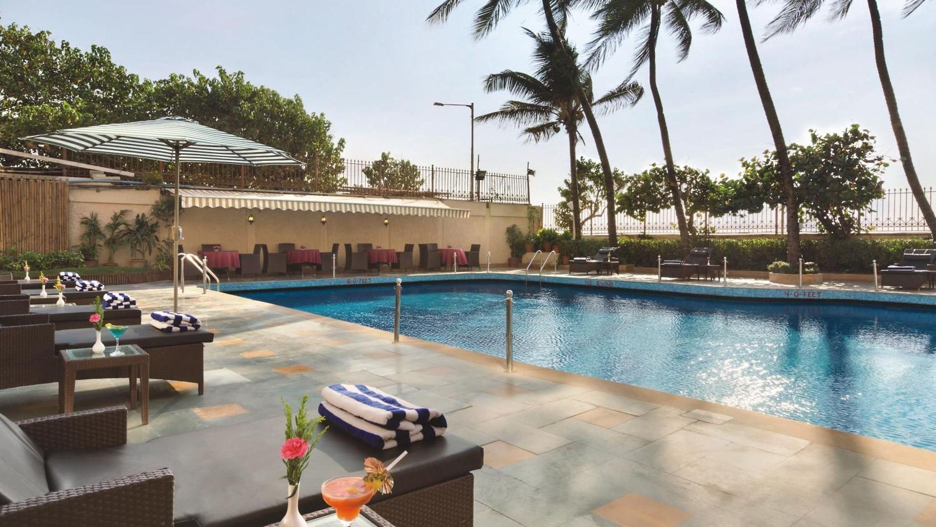 Ramada Plaza By Wyndham Palm Grove Hotel Mumbai