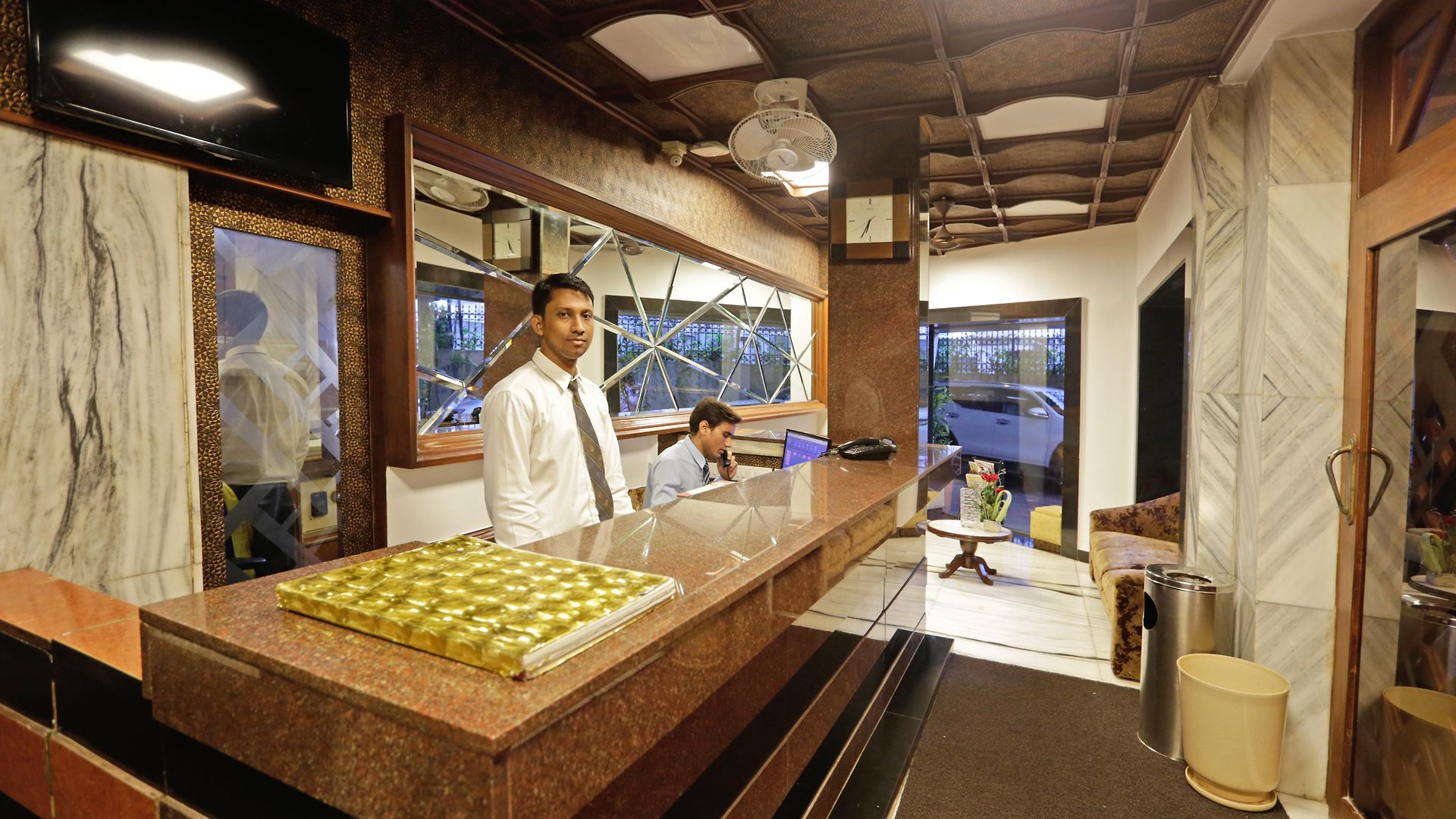 Metro Palace Bandra Mumbai