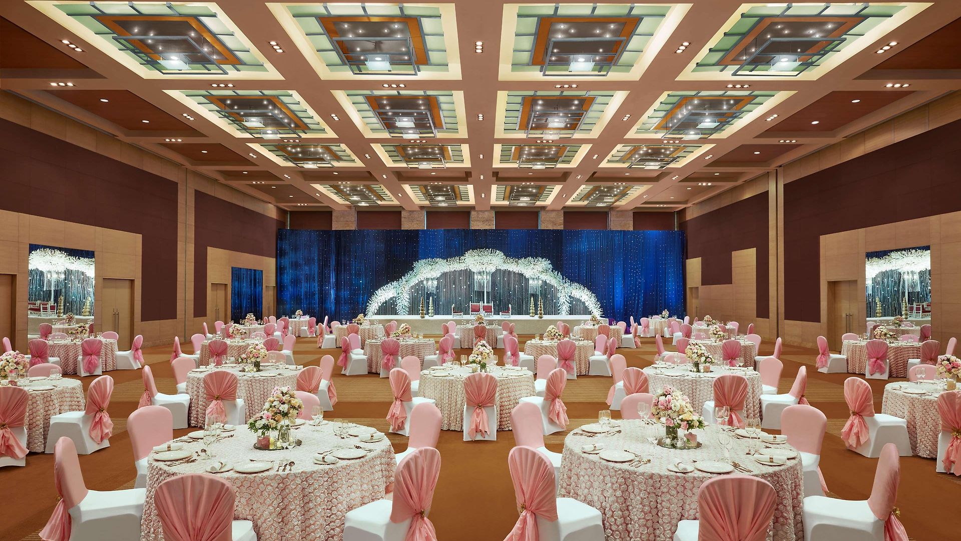 Grand Hyatt And Residences Hotel 5*