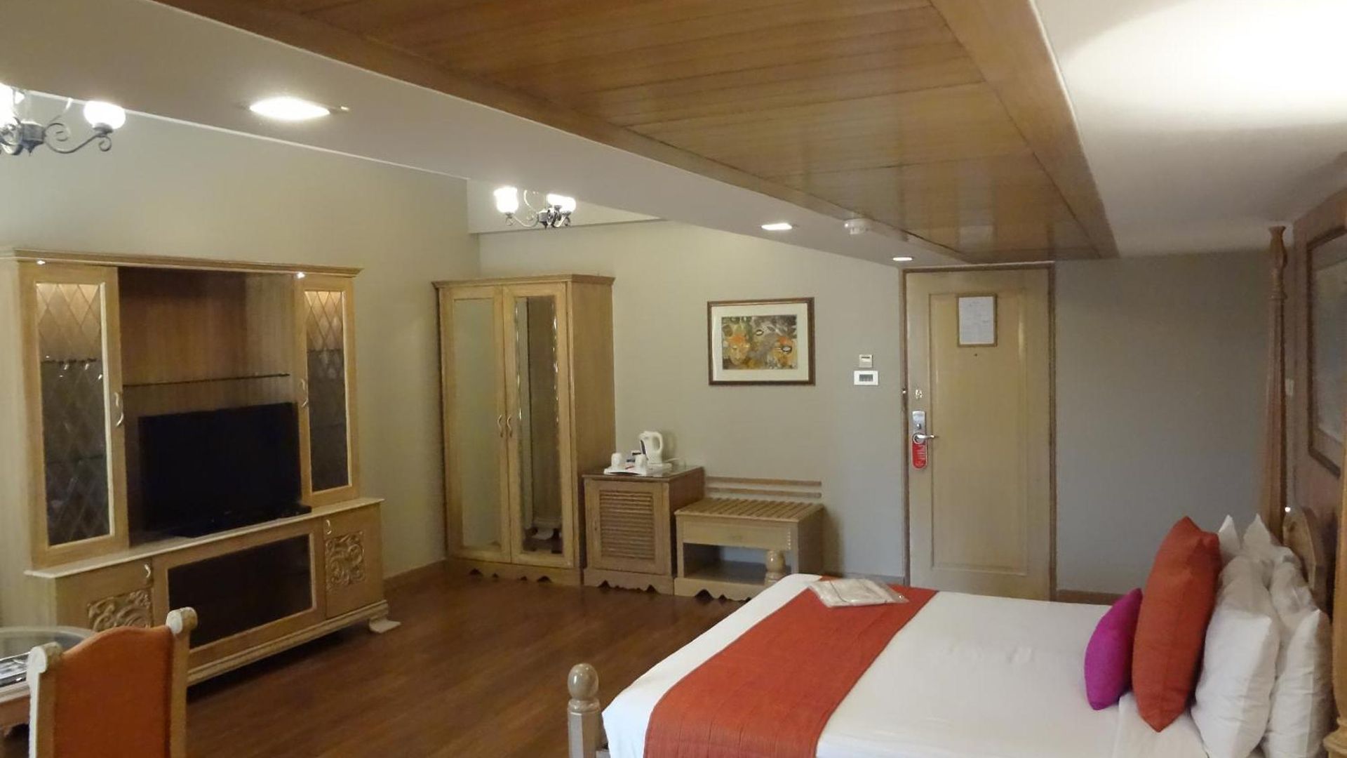 Sun-n-sand Juhu Hotel 5*