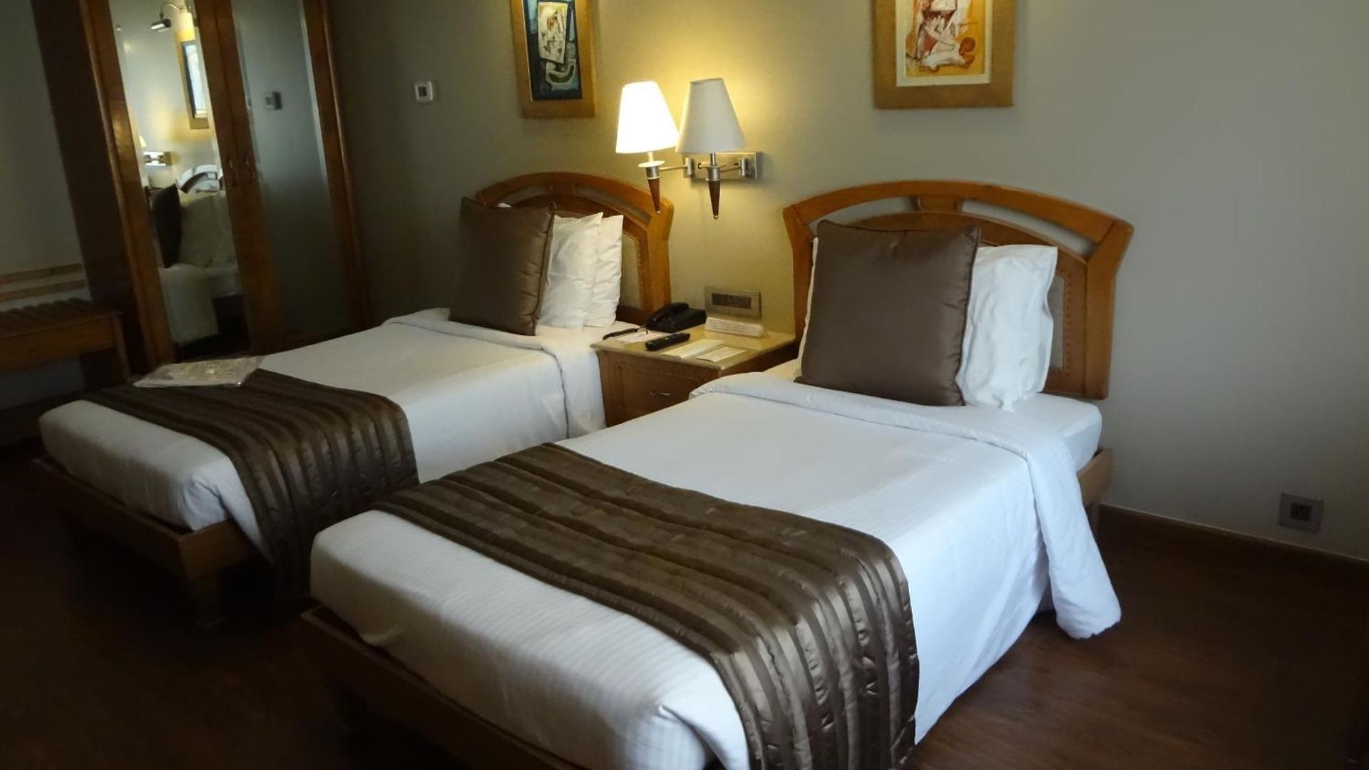 Sun-n-sand Juhu Hotel Mumbai