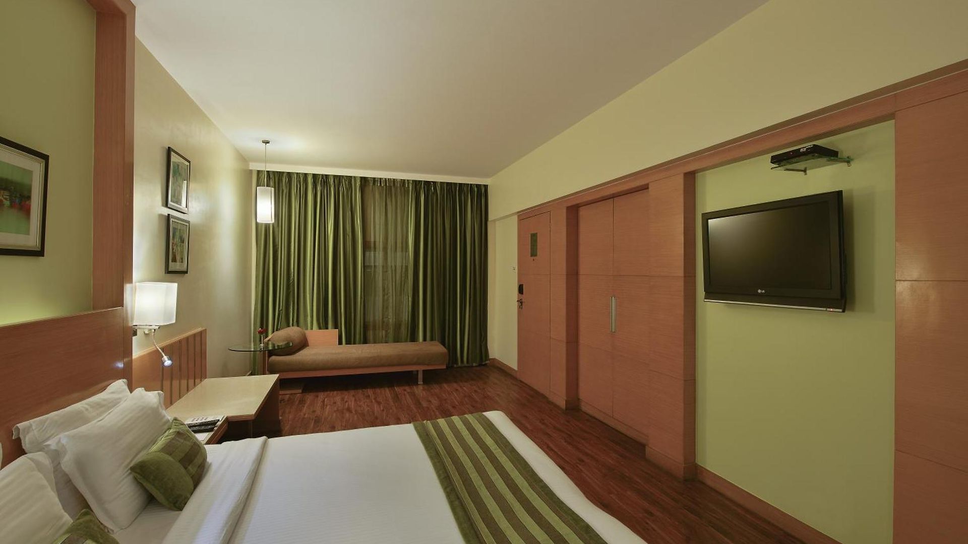 Hotel Heritage Formerly Known As Comfort Heritage Mumbai
