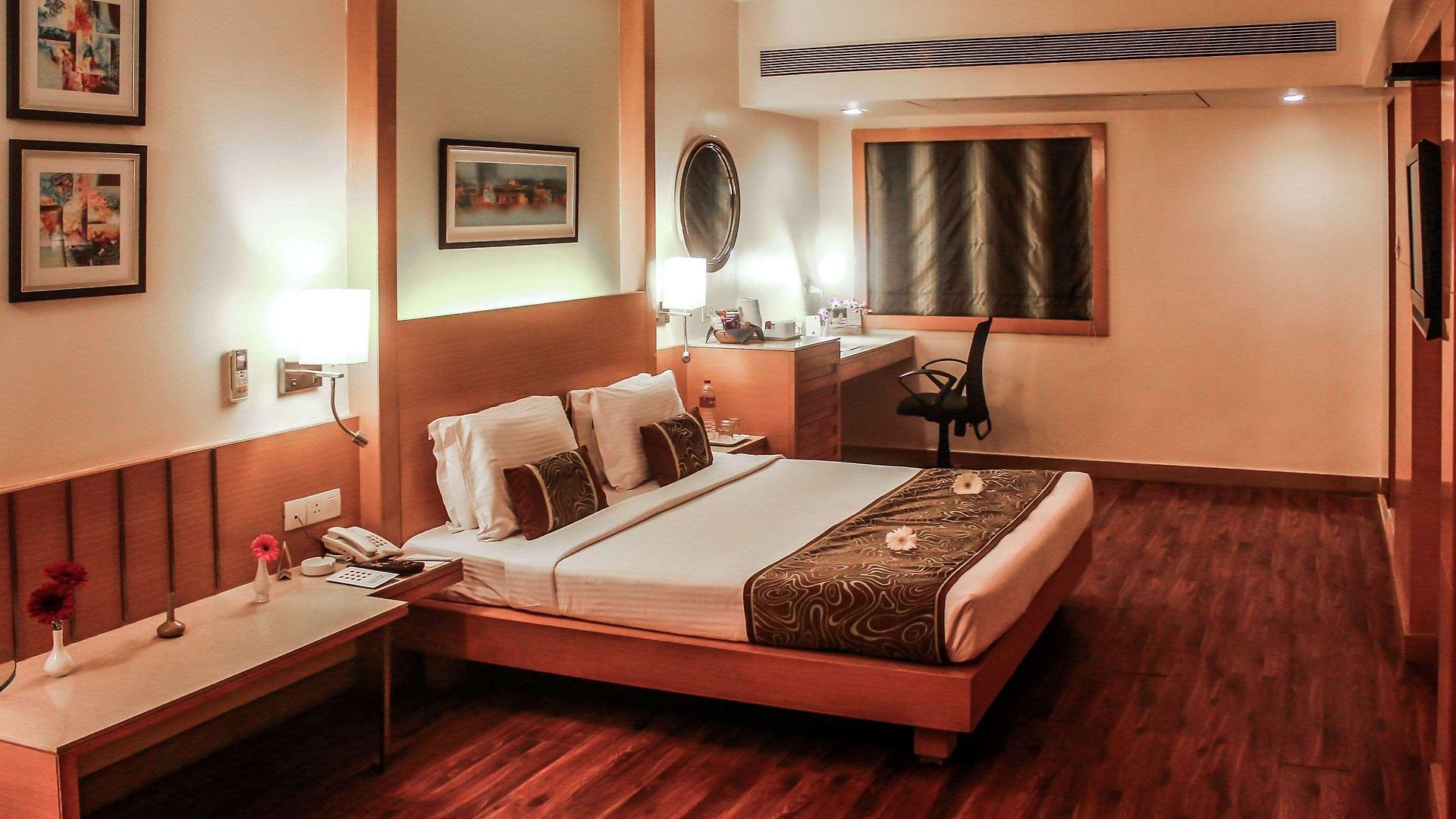 Heritage Formerly Known As Comfort Heritage Hotel 4*