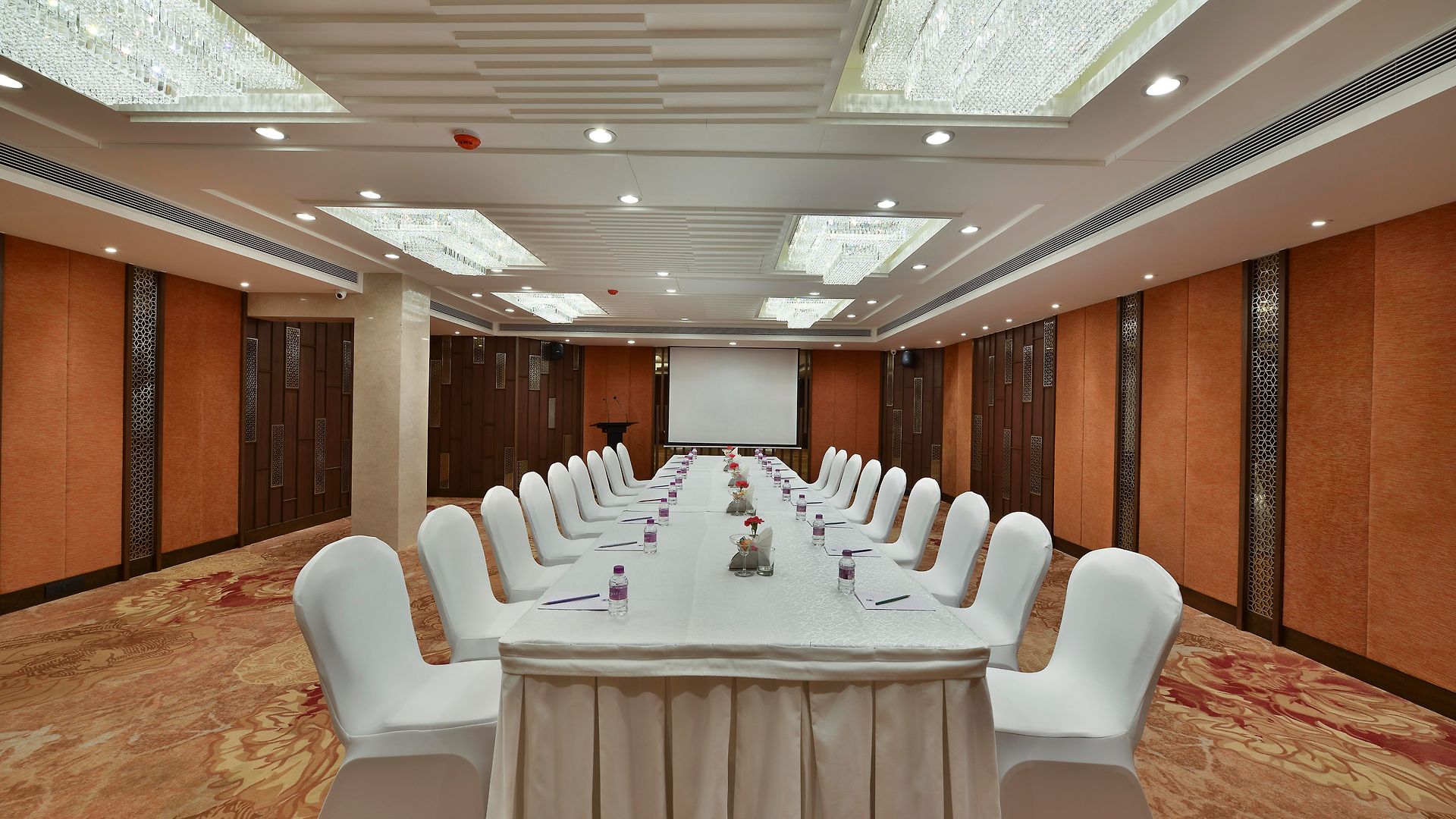 Heritage Formerly Known As Comfort Heritage 4* Mumbai