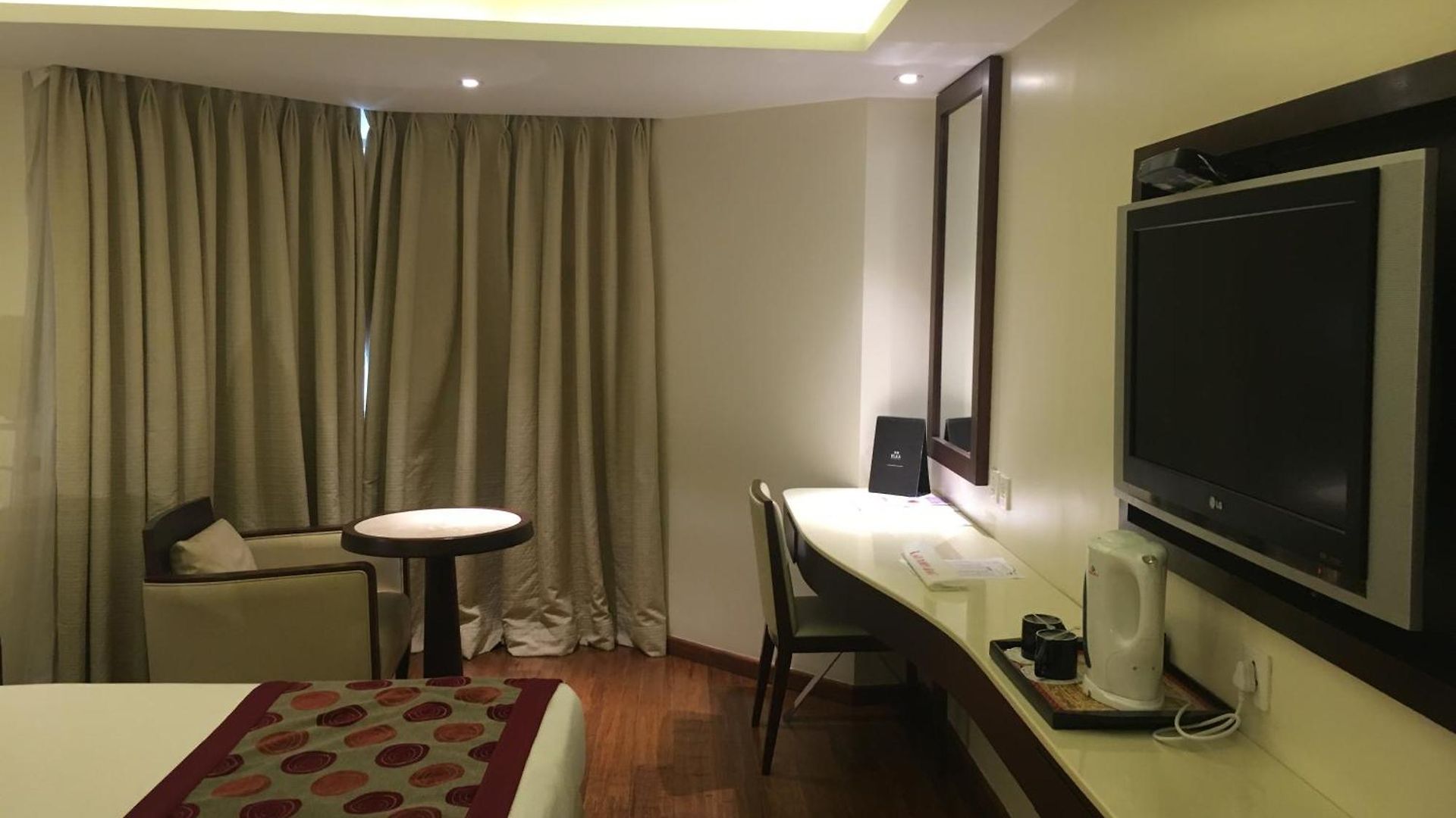 Ramee Guestline Juhu Hotel