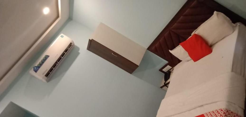 Royal Orbit Guest house 3*
