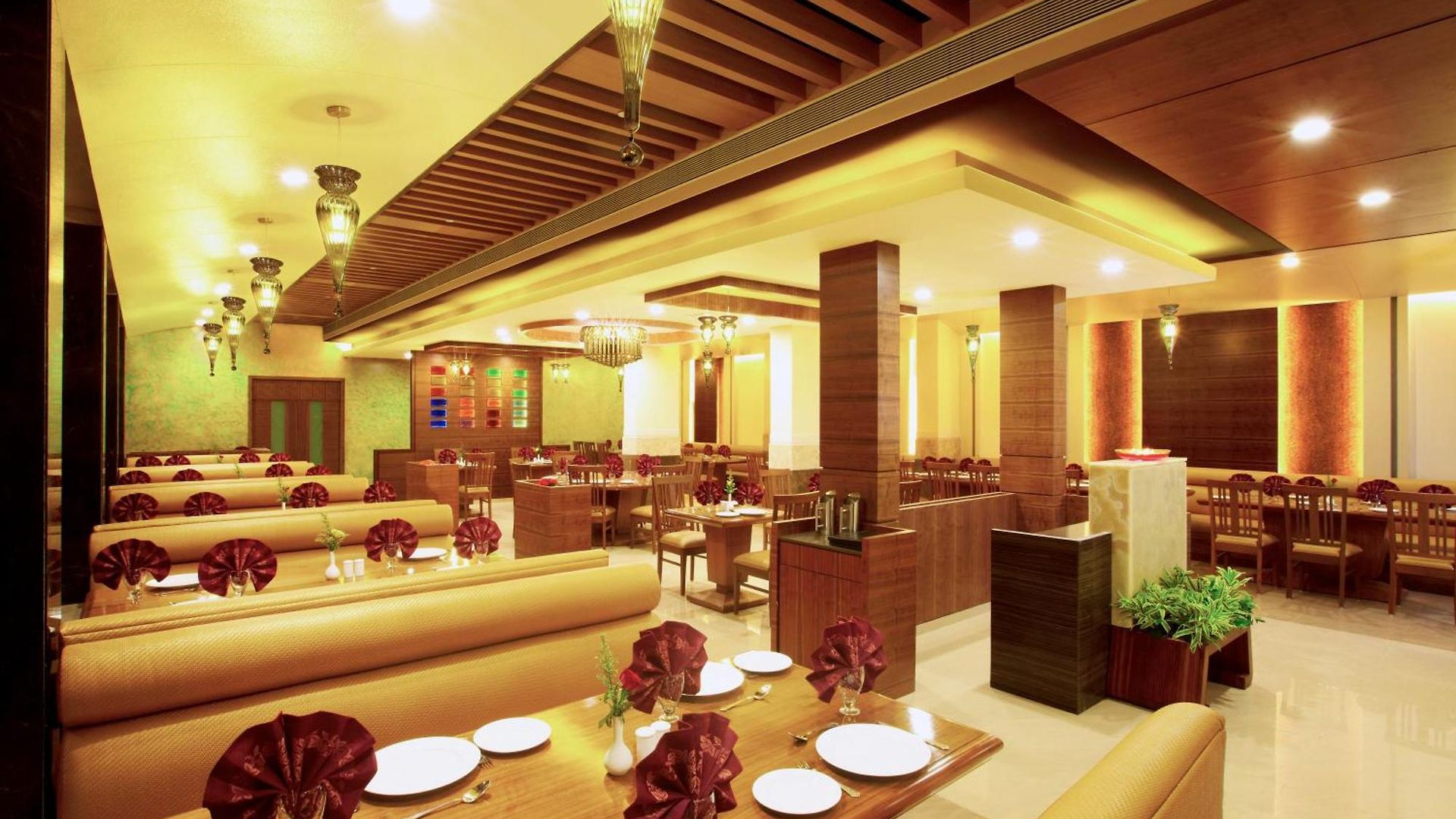 Club Emerald Hotel Mumbai
