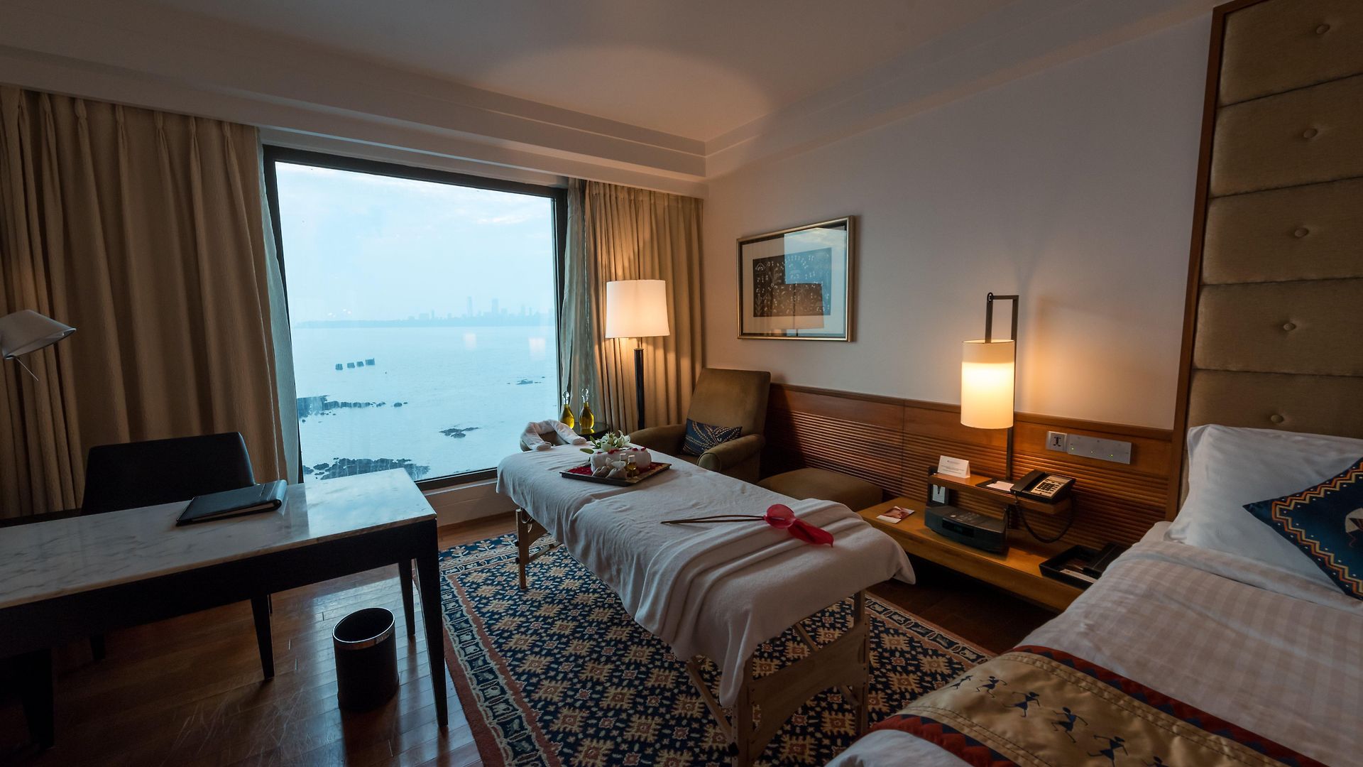 Intercontinental Marine Drive By Ihg 5* Mumbai