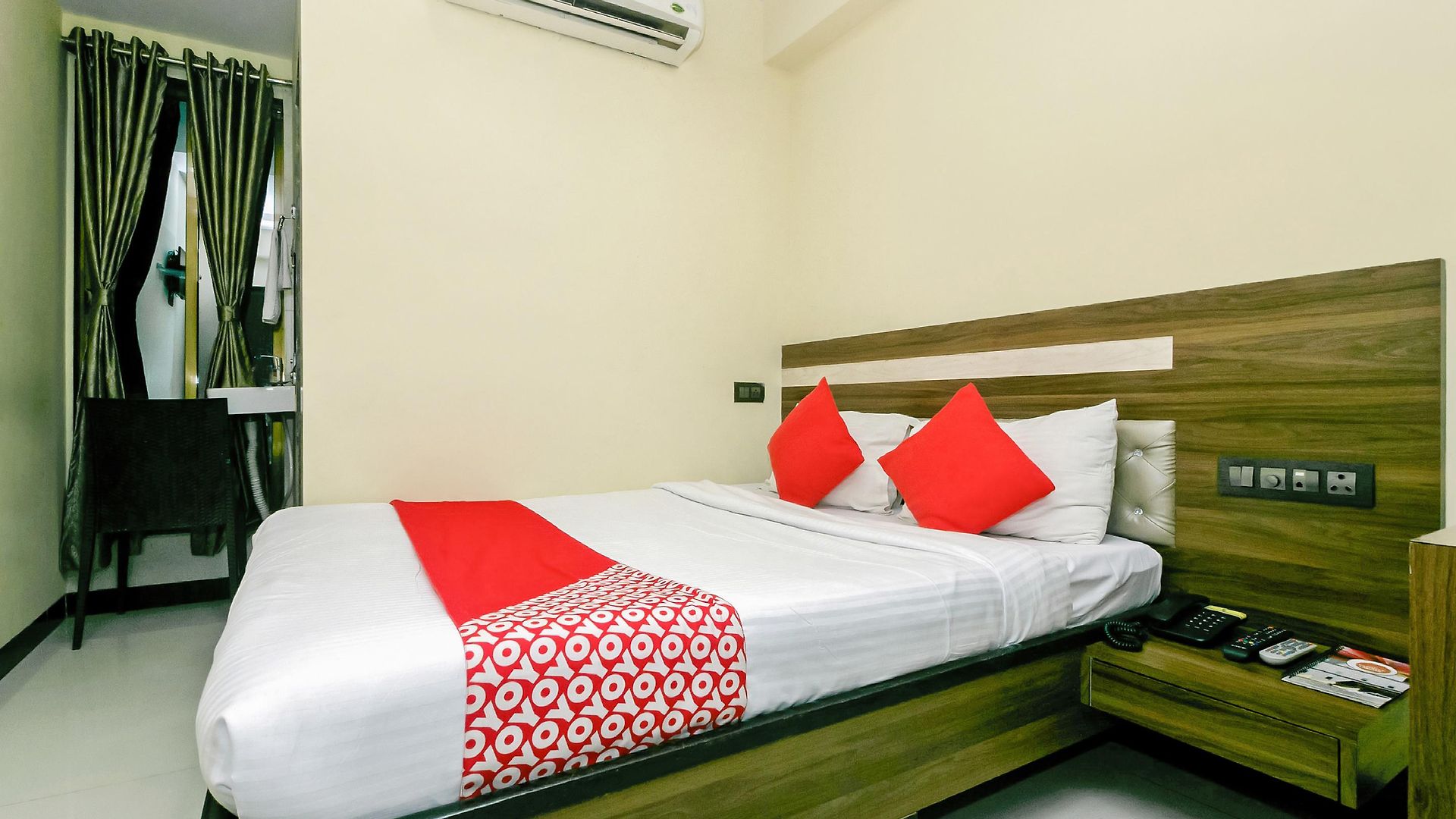 Oyo 23656 Parimeet 3* Mumbai