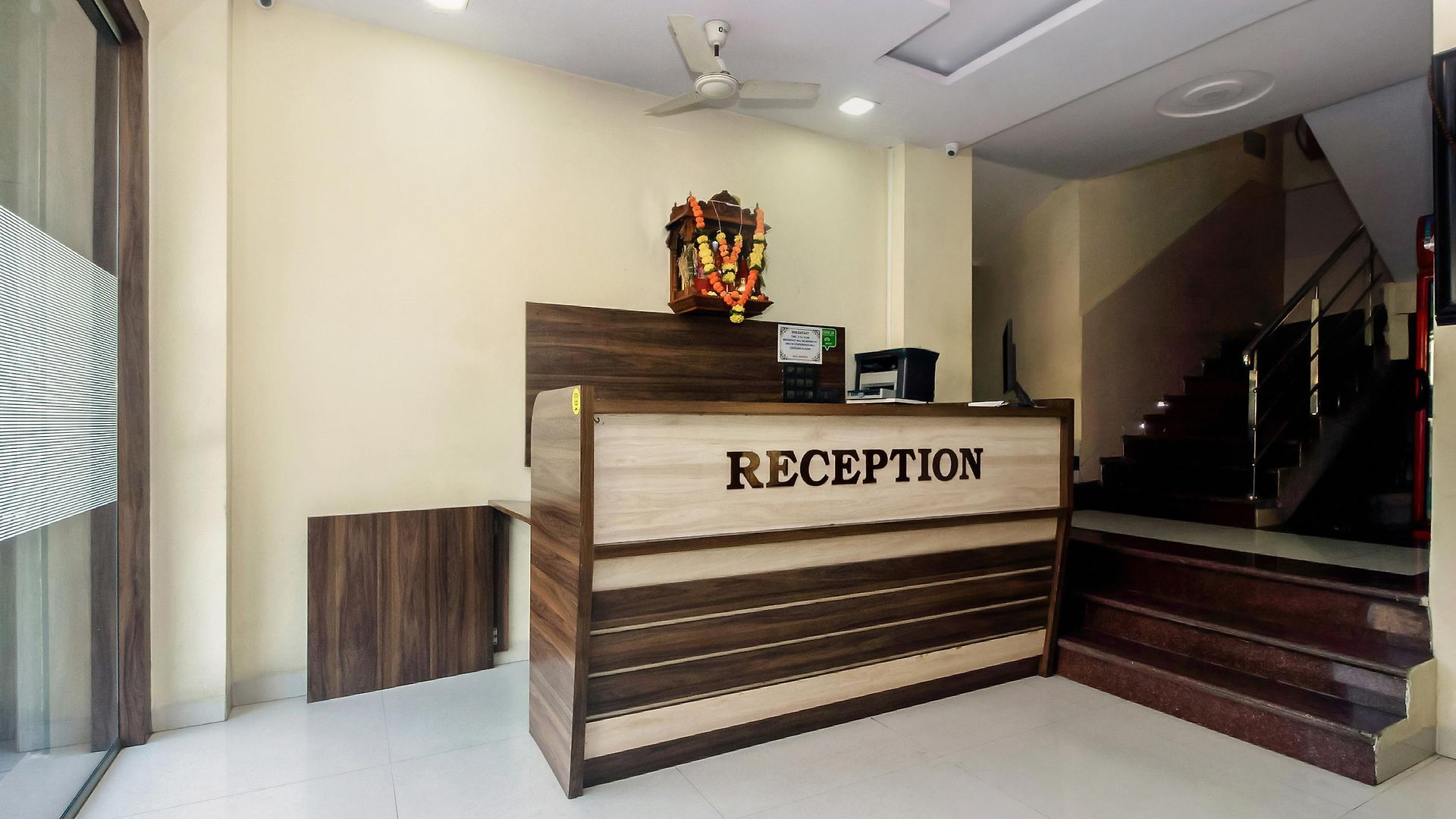 Oyo 23656 Parimeet Hotel 3*