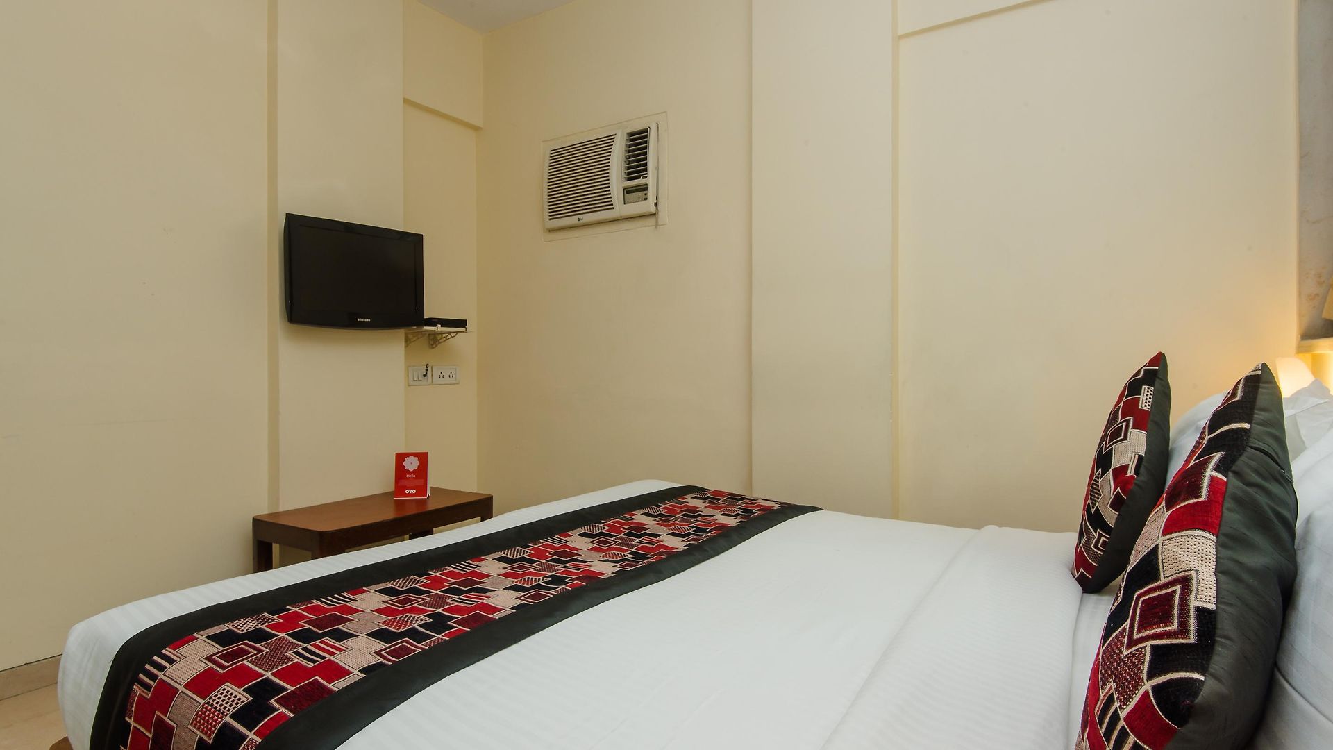 Hotel Jayshree Domestic Airport Mumbai