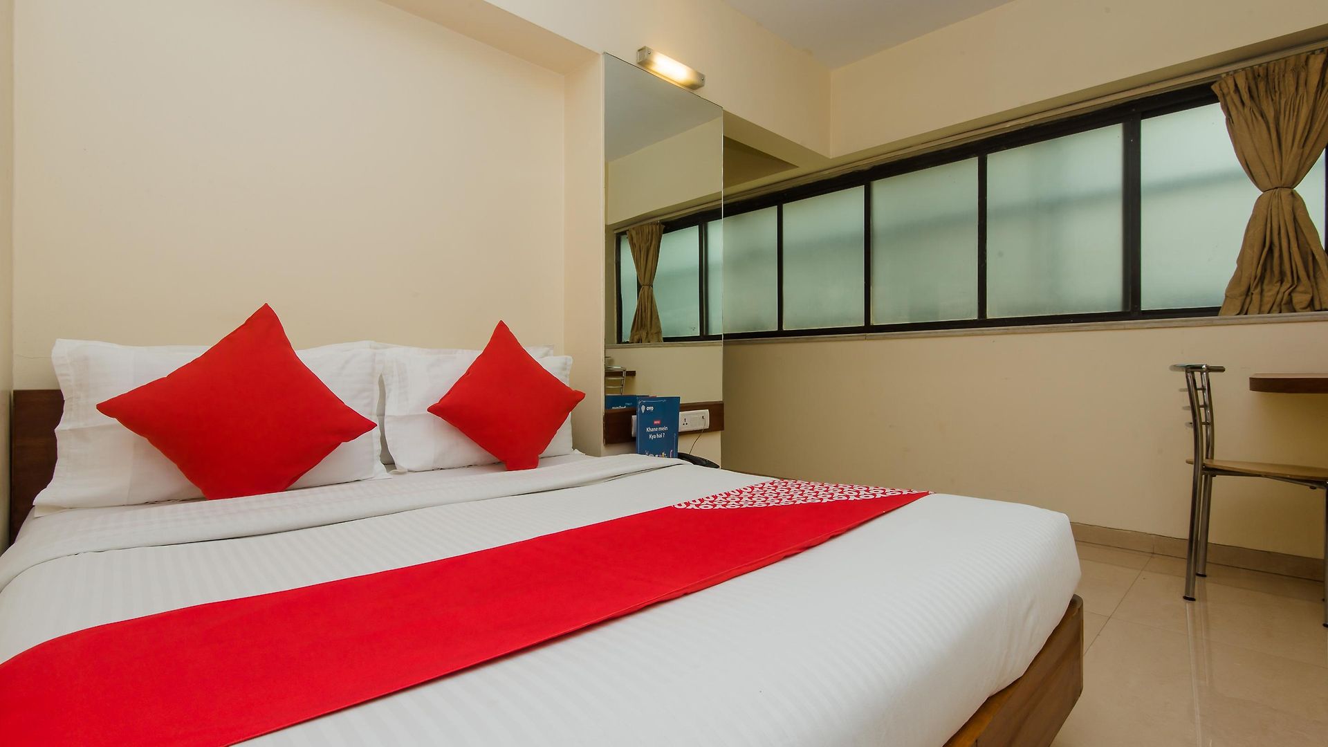 Jayshree Domestic Airport Hotel