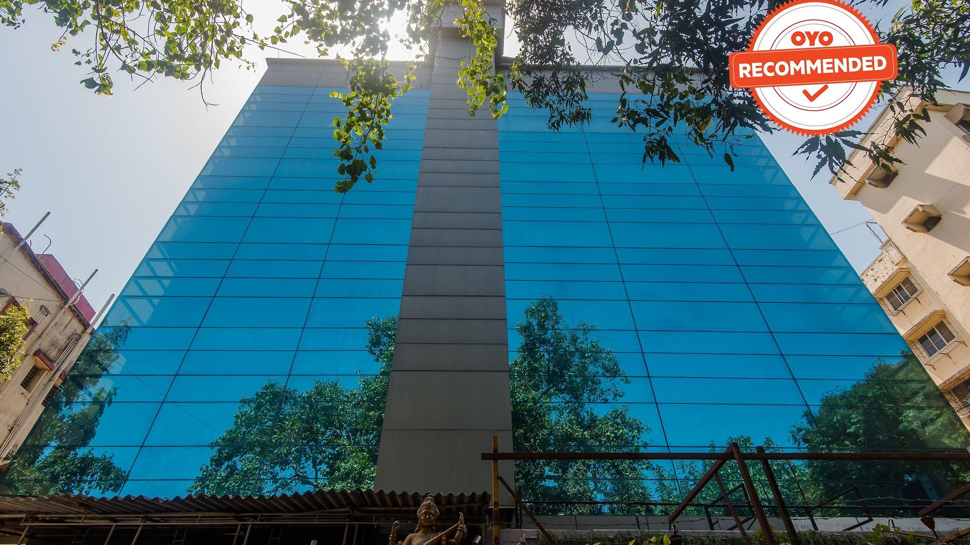 Hotel Jayshree Domestic Airport 3*