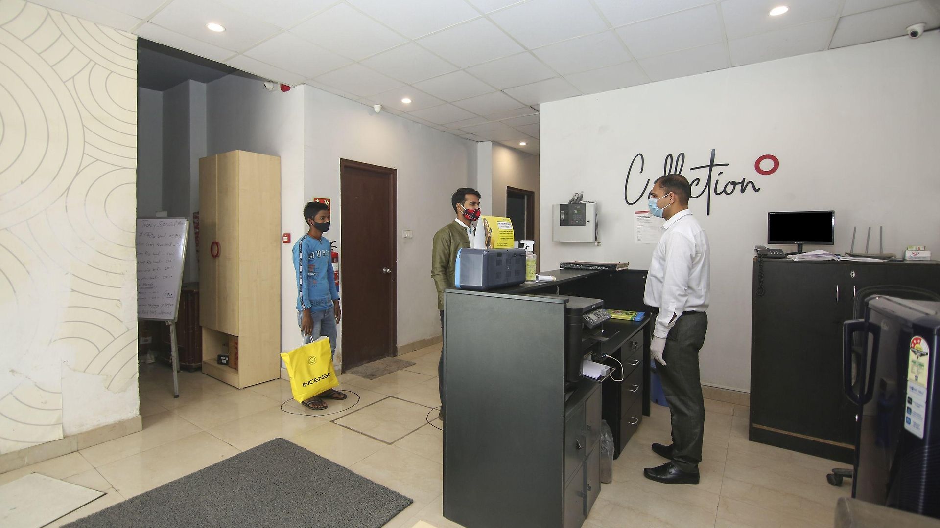 Hotel Jayshree Domestic Airport Mumbai