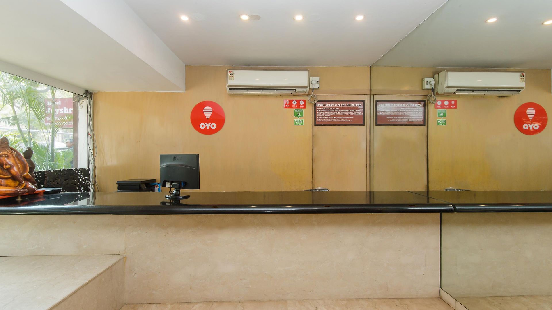 Jayshree Domestic Airport Hotel