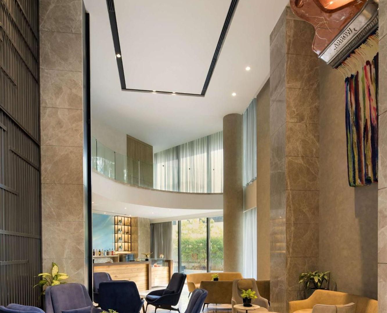 Radisson Blu International Airport Hotel 5*