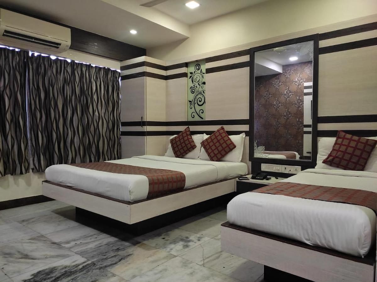 Oc Residency * Mumbai
