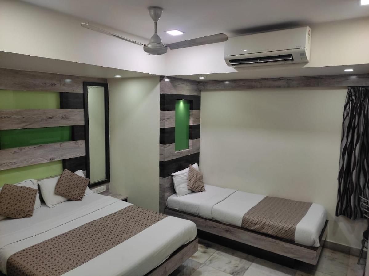 Hotel Oc Residency