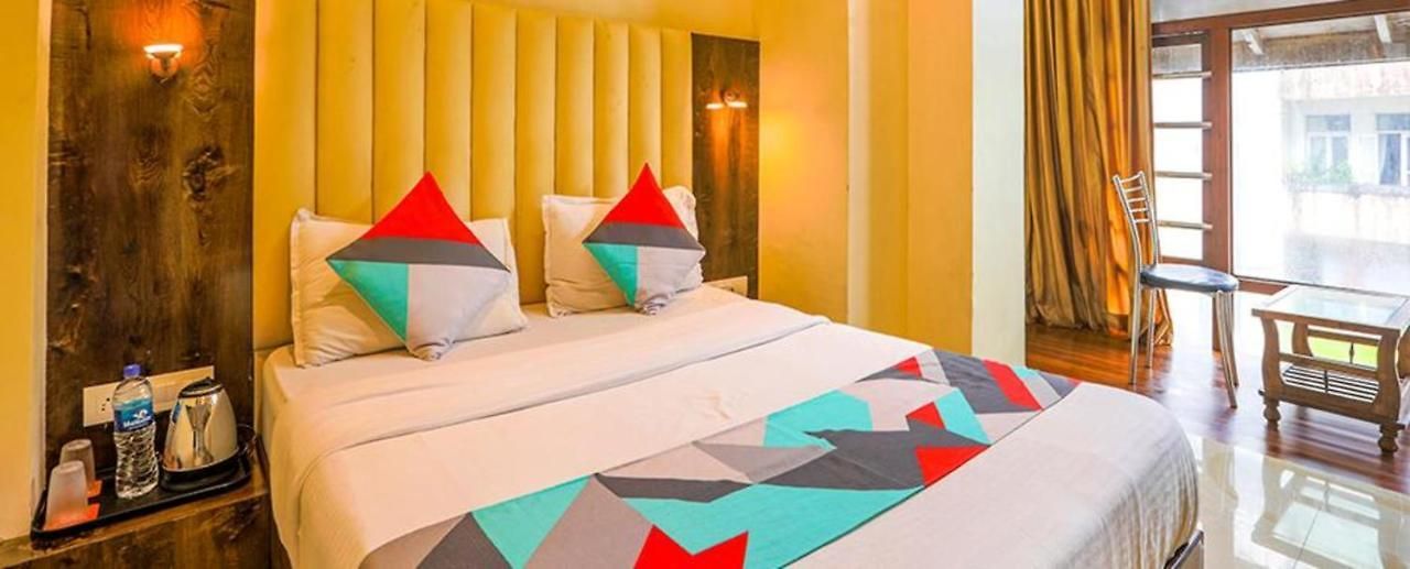 Fabexpress Gateway - 700m From Gateway Of India Hotel 3*