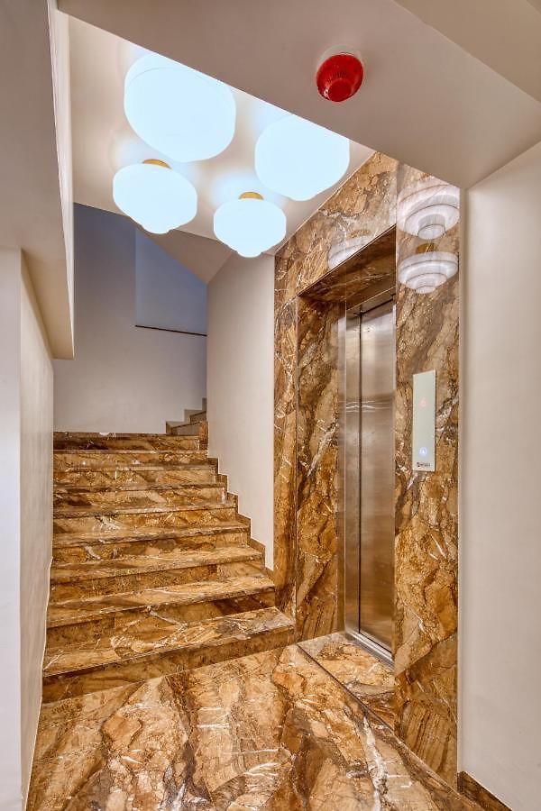 Hotel Ariana Residency 3*
