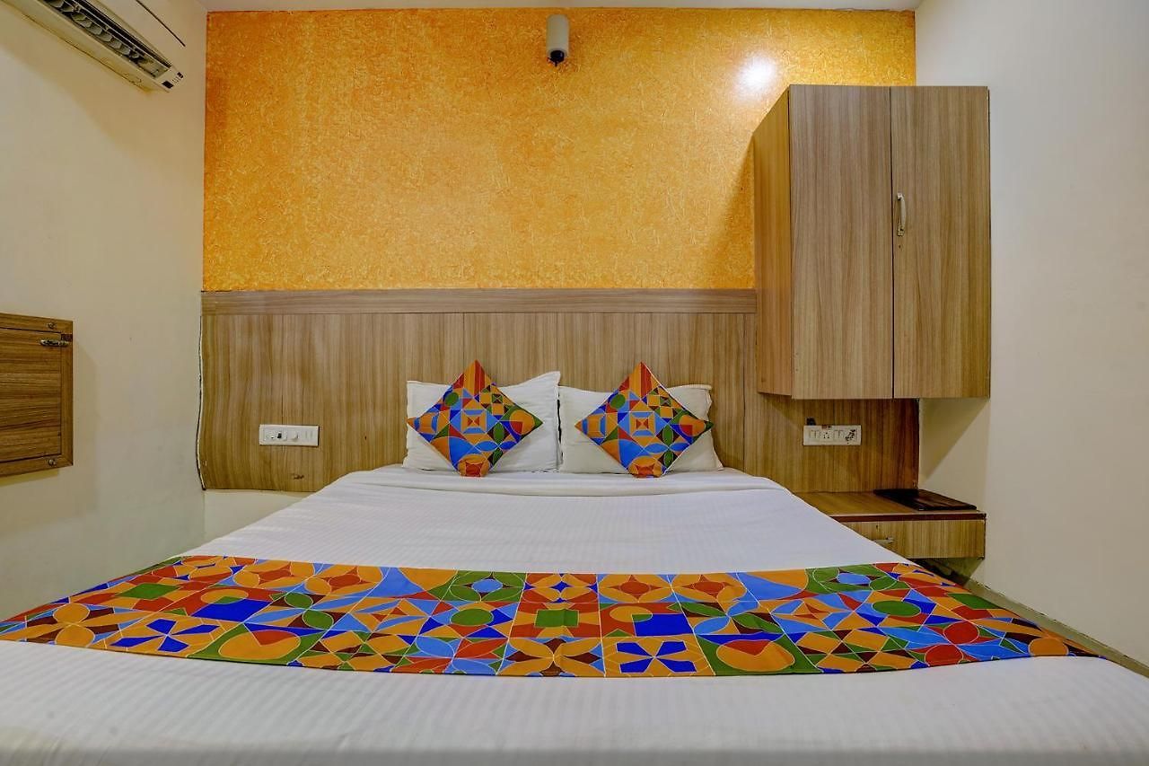 Fabexpress Prakash Hotel Mumbai