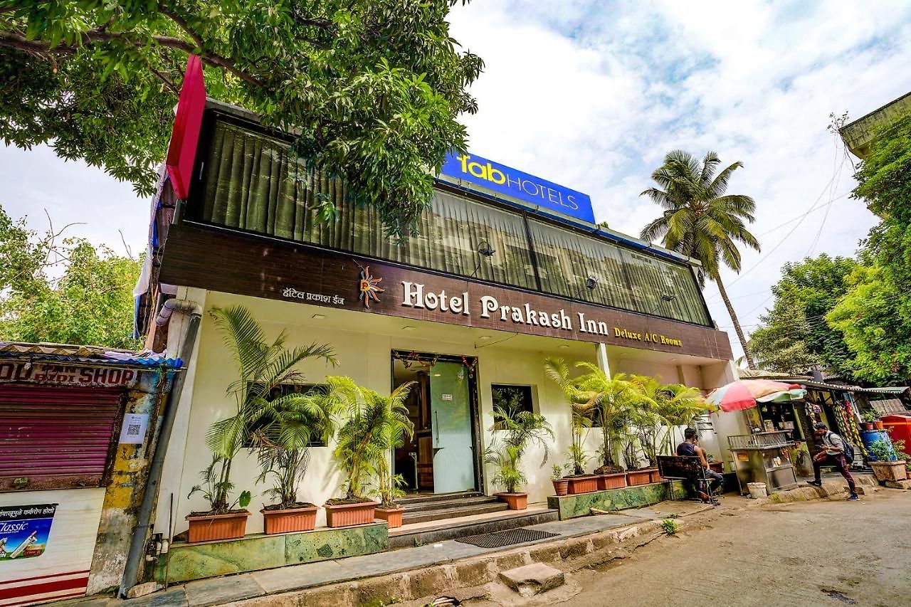 Fabexpress Prakash Hotel