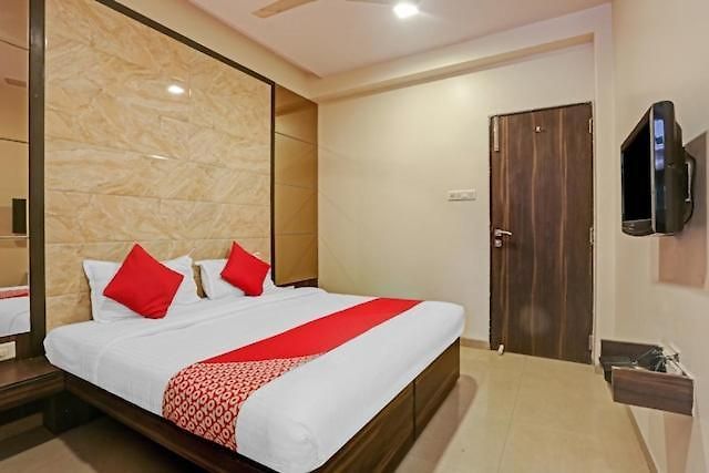 Hotel Amfahh - Andheri West Railway Station Mumbai