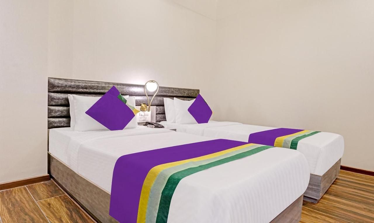 Hotel Treebo Premium Widlor Boutique With Swimming Pool Mumbai
