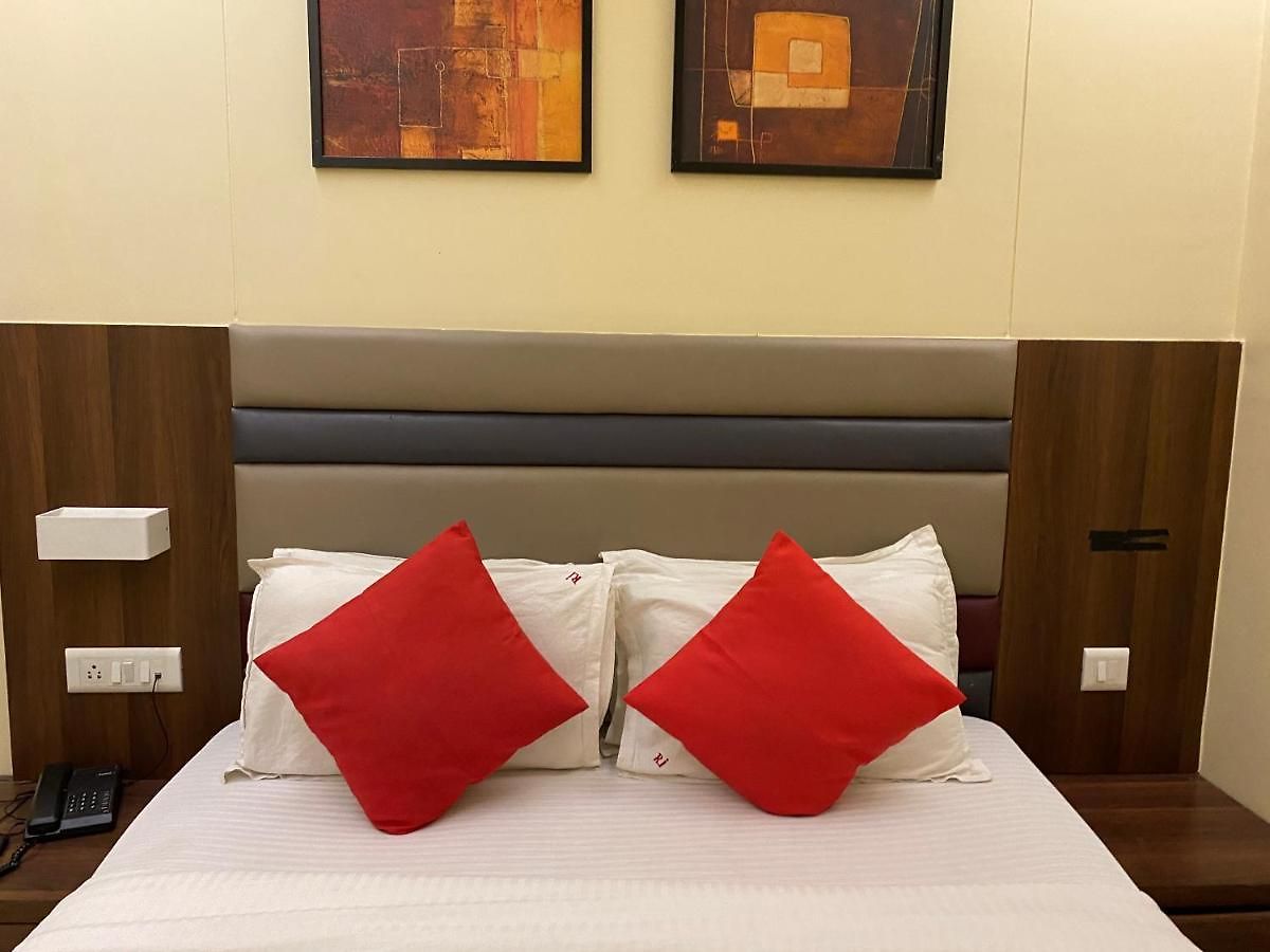 Regal International - Near International Airport Andheri East Hotel Mumbai