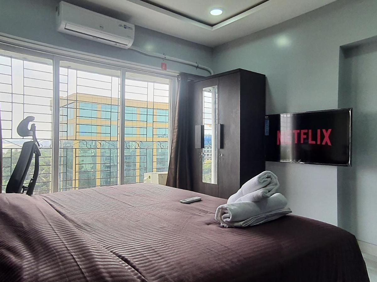 Apartment Osi Andheri East Mumbai