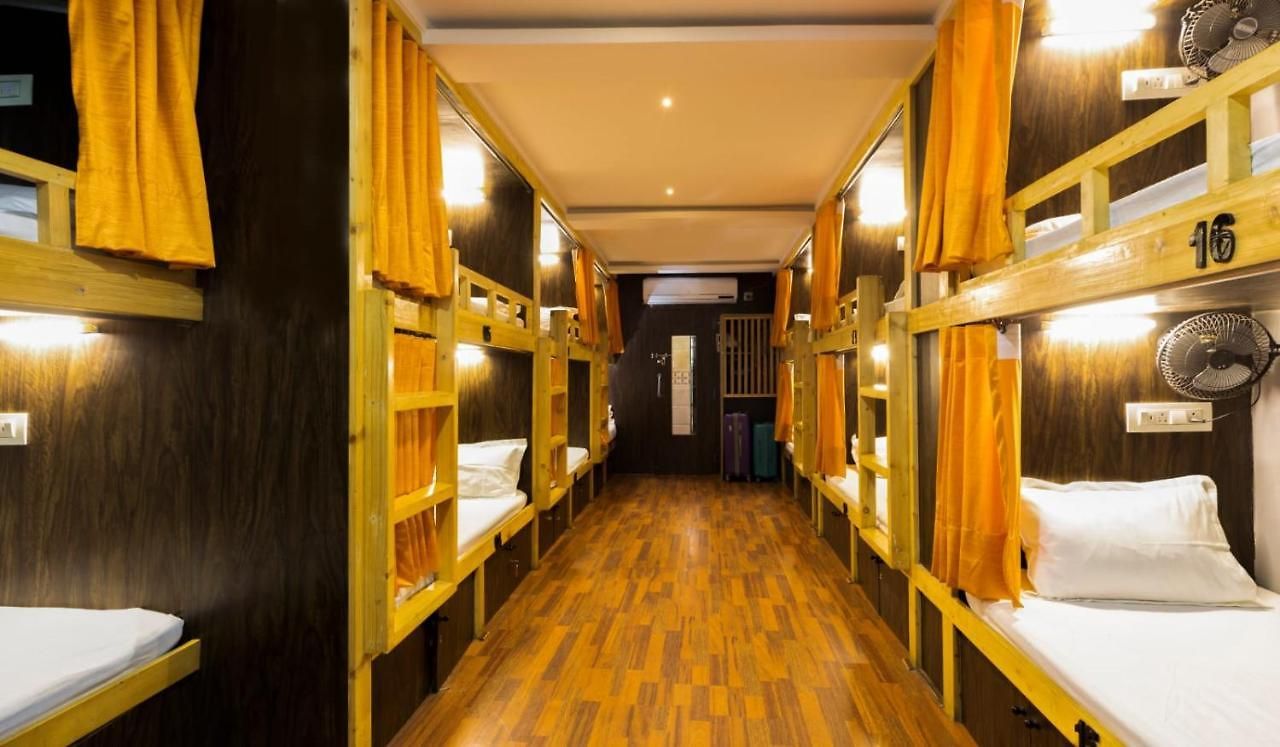 Sunrise Hostel *