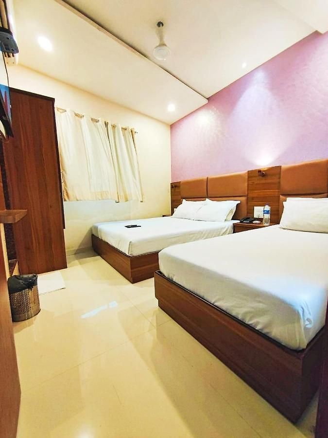 Avion Palace Near Exhibition Center Mumbai