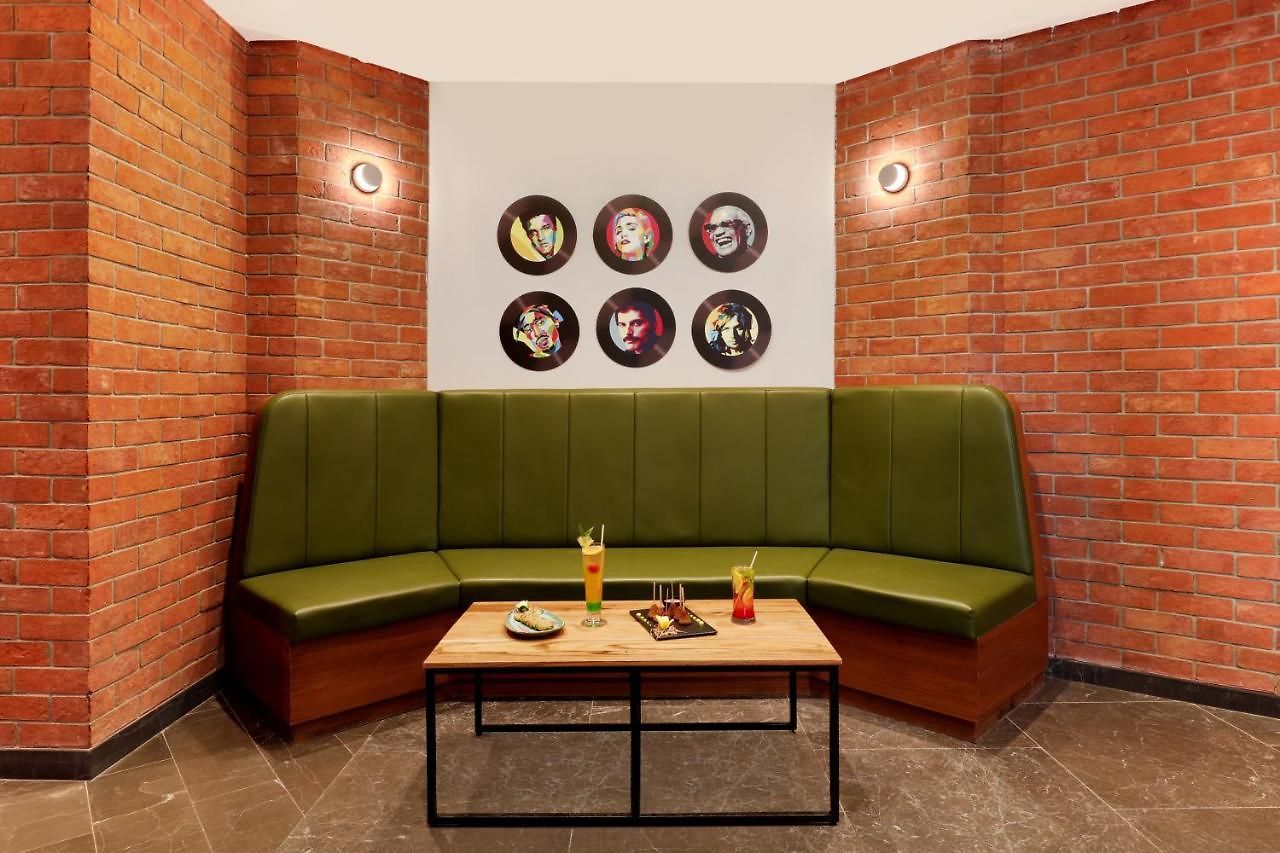 Lemon Tree Hotel, Kalina Bkc, 4*