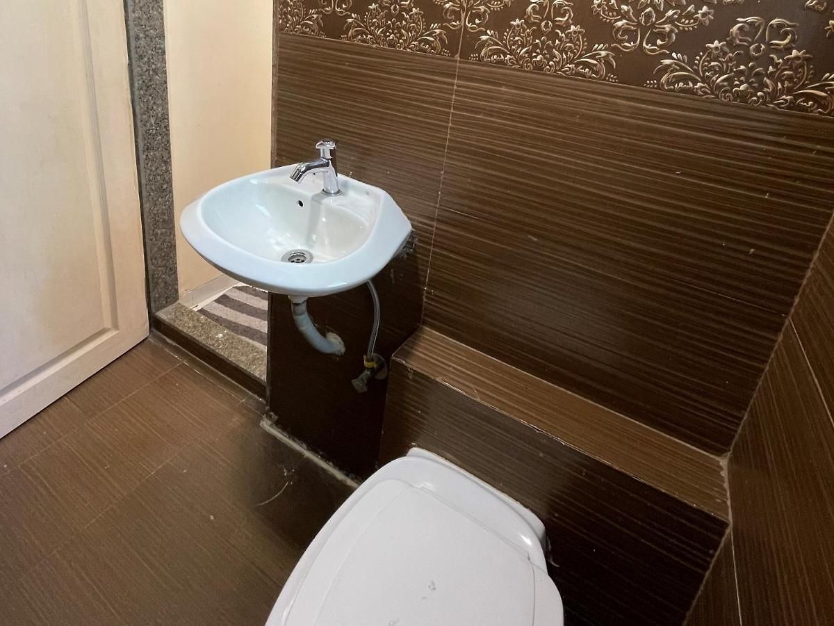 Osi Bandra West