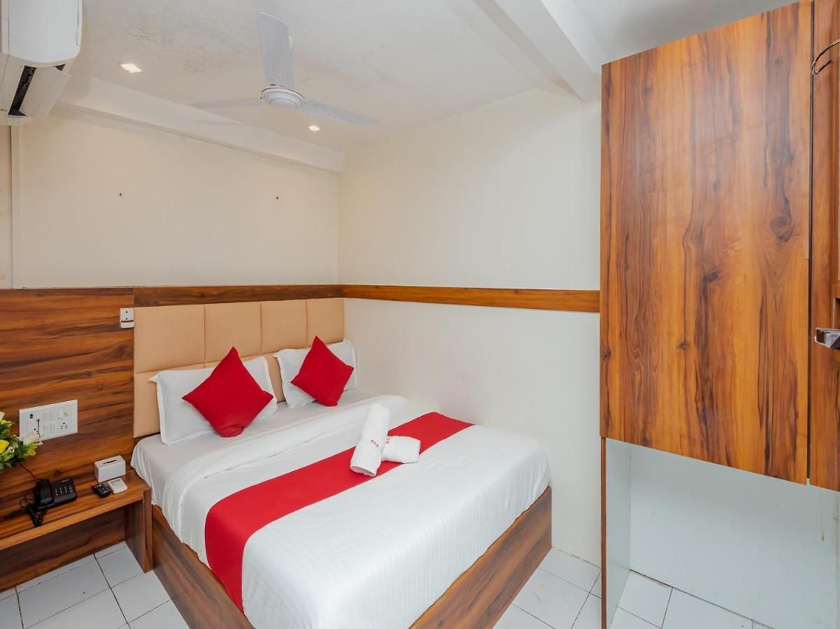 Hotel Kgn Near Cst Railway Station And Haj House Near Crawford Market Mumbai