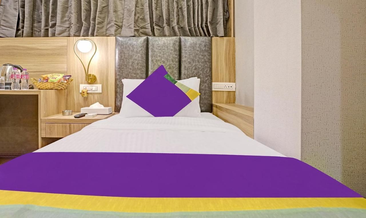 Hotel Treebo Premium Widlor Boutique With Swimming Pool Mumbai